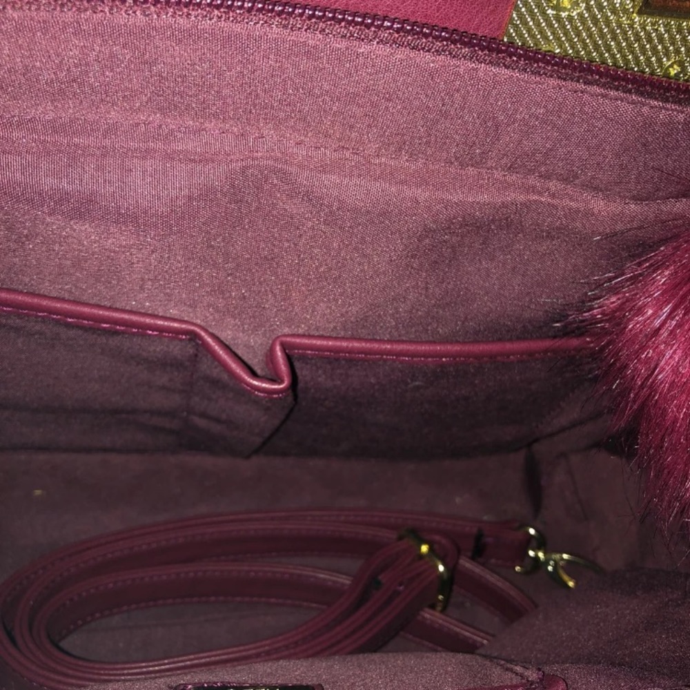 Handbag - Picture 3 of 5